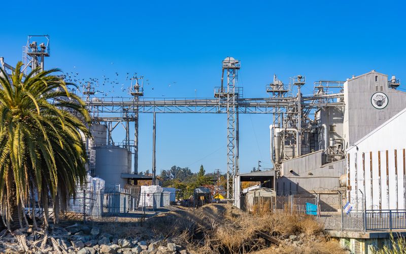 Obra industrial — aplicação de artefatos de concreto